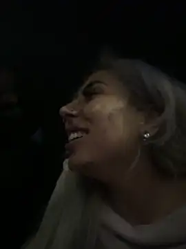 Snapshot of zara_bellexx chatting on February 18, 11:33 pm zara bellexx online show from February 18, 11:33 pm