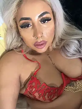 Snapshot of zara_bellexx chatting on February 28, 4:46 am zara bellexx online show from February 28, 4:46 am