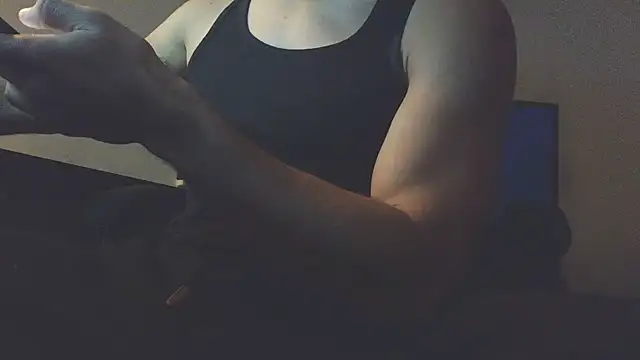 Snapshot of afterpartybtw chatting on November 23, 6:13 am afterpartybtw online show from November 23, 6:13 am