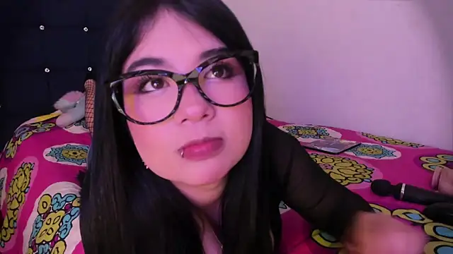 Lilith salvatoree online show from November 4, 1:54 pm