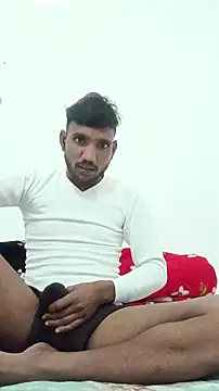 Snapshot of BiggerDickGuy chatting on January 18, 6:50 am BiggerDickGuy online show from January 18, 6:50 am