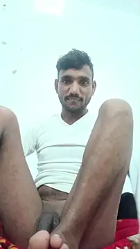 Snapshot of BiggerDickGuy chatting on January 19, 9:13 am BiggerDickGuy online show from January 19, 9:13 am