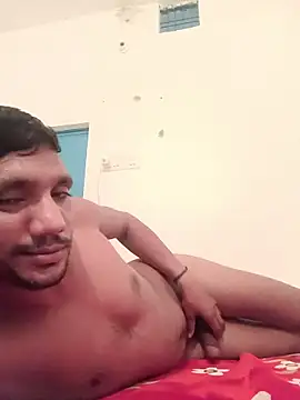 Snapshot of BiggerDickGuy chatting on March 10, 7:08 pm BiggerDickGuy online show from March 10, 7:08 pm