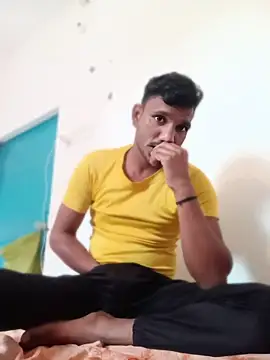 Snapshot of BiggerDickGuy chatting on March 23, 10:19 am BiggerDickGuy online show from March 23, 10:19 am