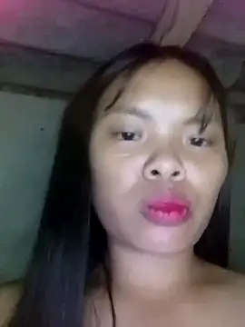 Snapshot of hello-cute chatting on October 14, 4:08 pm hello-cute online show from October 14, 4:08 pm