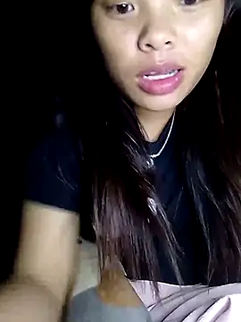 Snapshot of hello-cute chatting on October 29, 5:20 am hello-cute online show from October 29, 5:20 am