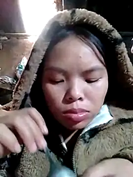 Snapshot of hello-cute chatting on November 7, 4:23 am hello-cute online show from November 7, 4:23 am