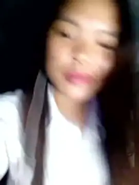 Snapshot of hello-cute chatting on November 8, 5:23 pm hello-cute online show from November 8, 5:23 pm