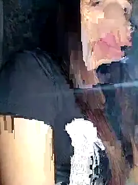 Snapshot of hello-cute chatting on November 9, 7:06 am hello-cute online show from November 9, 7:06 am