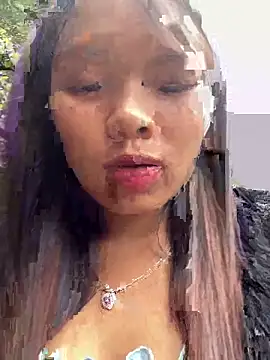 Snapshot of hello-cute chatting on November 17, 4:18 am hello-cute online show from November 17, 4:18 am