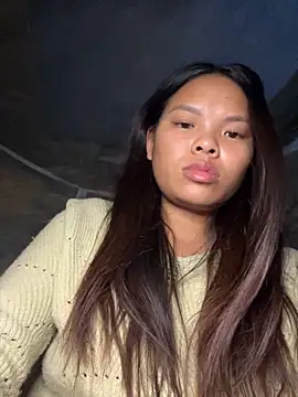 Snapshot of hello-cute chatting on November 29, 8:23 pm hello-cute online show from November 29, 8:23 pm