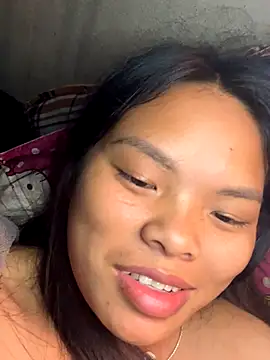 Snapshot of hello-cute chatting on December 2, 3:18 pm hello-cute online show from December 2, 3:18 pm