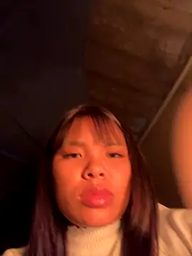 Snapshot of hello-cute chatting on December 4, 9:29 am hello-cute online show from December 4, 9:29 am