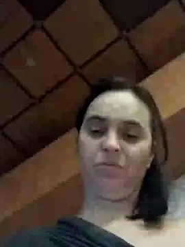 Snapshot of Ella-433 chatting on November 25, 12:32 am Ella-433 online show from November 25, 12:32 am