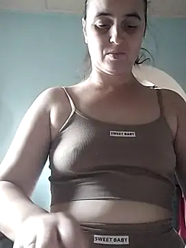 Snapshot of Ella-433 chatting on November 26, 12:17 pm Ella-433 online show from November 26, 12:17 pm