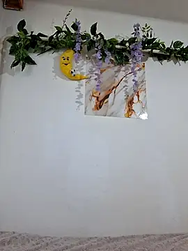 Nika aa online show from July 4, 3:07 pm
