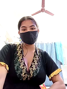 Hot radhaji online show from February 16, 9:55 pm