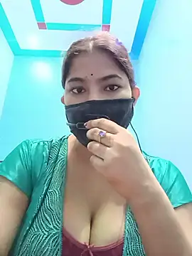 Snapshot of Hot_radhaji chatting on June 13, 3:37 am Hot radhaji online show from June 13, 3:37 am