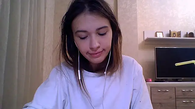 CeyaLier online show from October 28, 5:15 pm