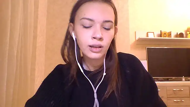 CeyaLier online show from December 17, 7:09 pm