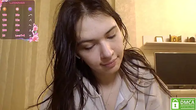Snapshot of CeyaLier chatting on May 28, 7:00 pm CeyaLier online show from May 28, 7:00 pm