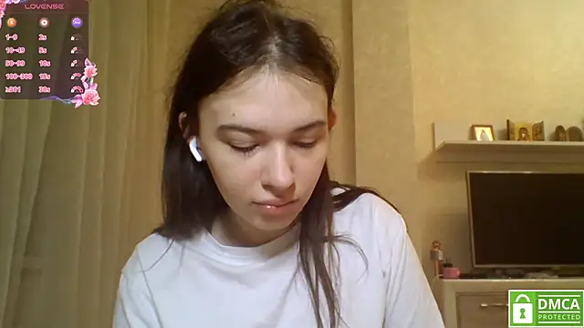 Snapshot of CeyaLier chatting on July 26, 5:31 pm CeyaLier online show from July 26, 5:31 pm