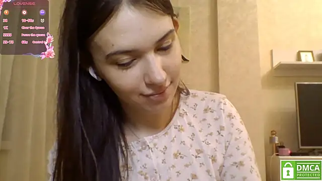 Snapshot of CeyaLier chatting on August 2, 5:22 pm CeyaLier online show from August 2, 5:22 pm