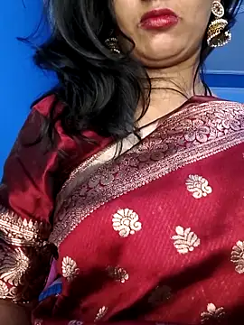 Snapshot of Janu-hasena chatting on March 29, 6:41 pm Janu-hasena online show from March 29, 6:41 pm