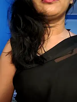Snapshot of Janu-hasena chatting on April 1, 12:44 am Janu-hasena online show from April 1, 12:44 am