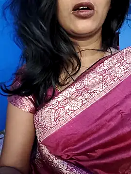 Snapshot of Janu-hasena chatting on April 4, 4:59 pm Janu-hasena online show from April 4, 4:59 pm