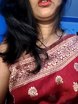 Snapshot of Janu-hasena chatting on April 18, 8:09 pm Janu-hasena online show from April 18, 8:09 pm