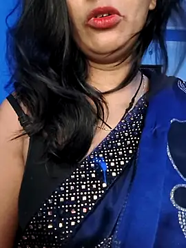 Snapshot of Janu-hasena chatting on April 19, 6:10 pm Janu-hasena online show from April 19, 6:10 pm