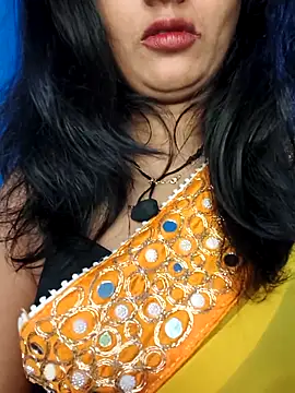 Snapshot of Janu-hasena chatting on April 21, 3:13 am Janu-hasena online show from April 21, 3:13 am