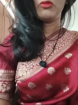Snapshot of Janu-hasena chatting on May 21, 9:05 am Janu-hasena online show from May 21, 9:05 am