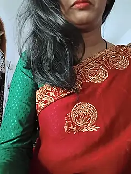 Snapshot of Janu-hasena chatting on June 1, 6:09 pm Janu-hasena online show from June 1, 6:09 pm