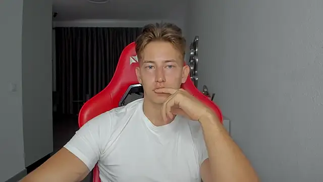 find0m master online show from October 24, 9:28 am