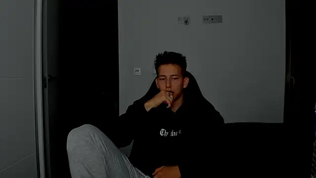 find0m master online show from March 14, 10:04 pm