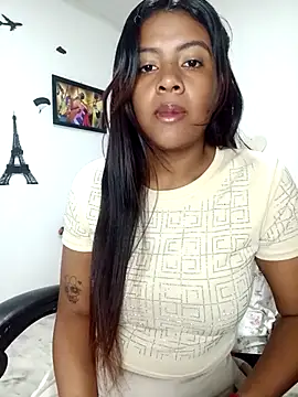 vannesitha25 online show from October 10, 1:54 pm