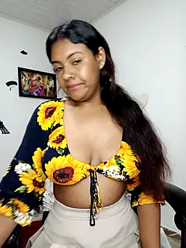 vannesitha25 online show from November 5, 1:22 pm