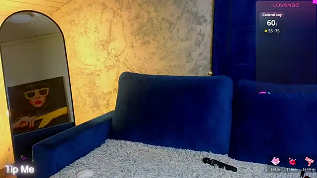  YourSubmissive  online show from July 4, 5:02 am