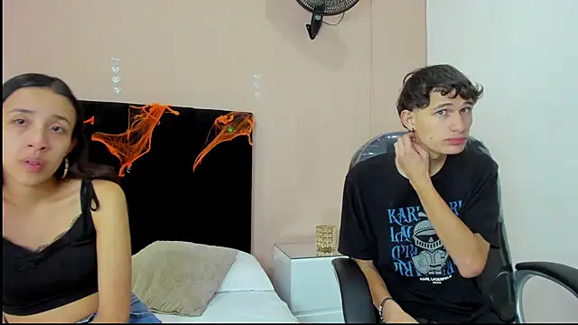 Taylor and exidt online show from October 21, 1:01 pm