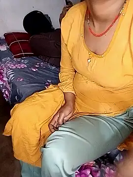 Sexy Riya Bhabhi online show from November 11, 5:35 pm