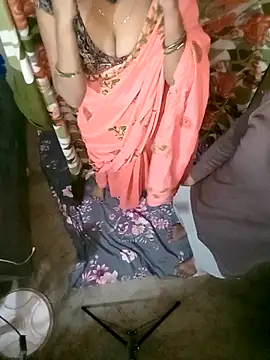Sexy Riya Bhabhi online show from November 20, 6:02 am