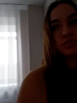 MayaGlow online show from November 20, 7:08 am