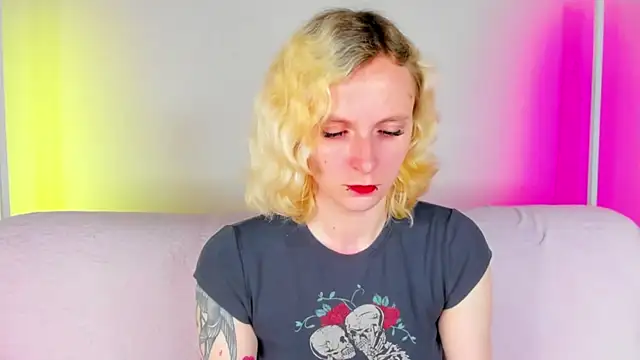 LikiLips online show from June 9, 1:06 am