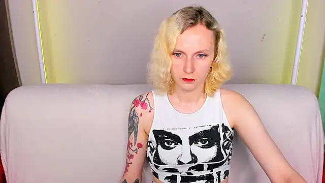 LikiLips online show from June 14, 1:03 am