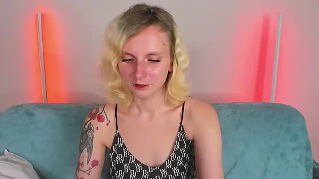 LikiLips online show from July 26, 8:21 am