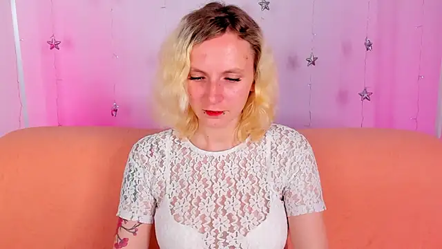 LikiLips online show from August 4, 1:20 am