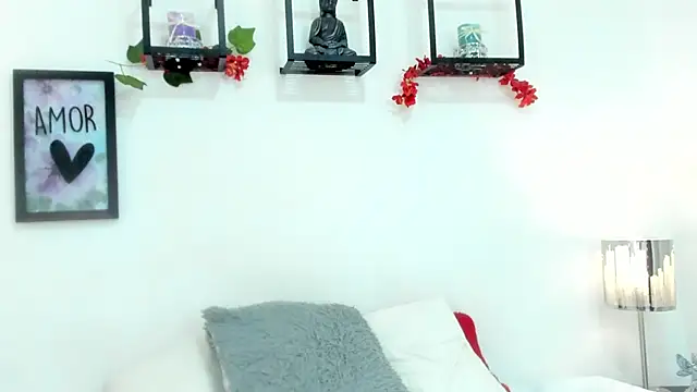 Snapshot of Vicky_Os chatting on October 7, 11:46 pm Vicky Os online show from October 7, 11:46 pm