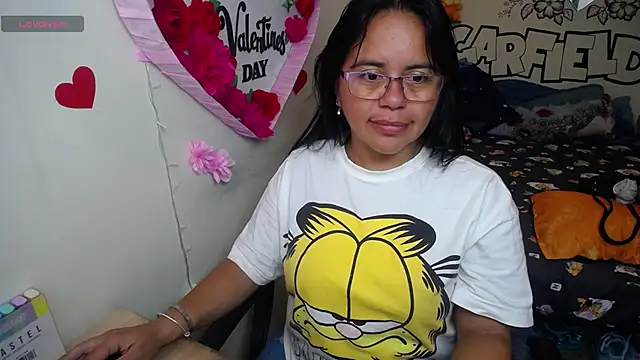 Miss  kendra  online show from May 21, 2:35 pm